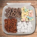 64 oz. 4 Compartment Square Tamper Evident Container - 75 Pack (261607)