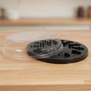 Large cupcake tray for 12 cupcakes